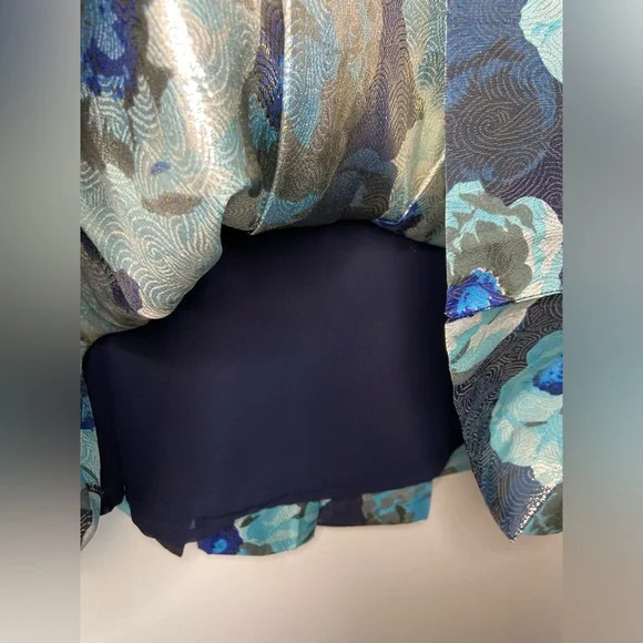 J Crew Floral Metallic Midi Skirt Size 4 NWT! - Picture 3 of 6